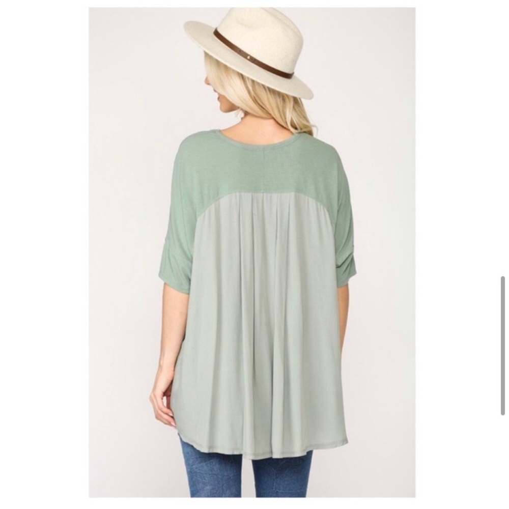 Green V Neck High Low Blouse - Picture 6 of 7